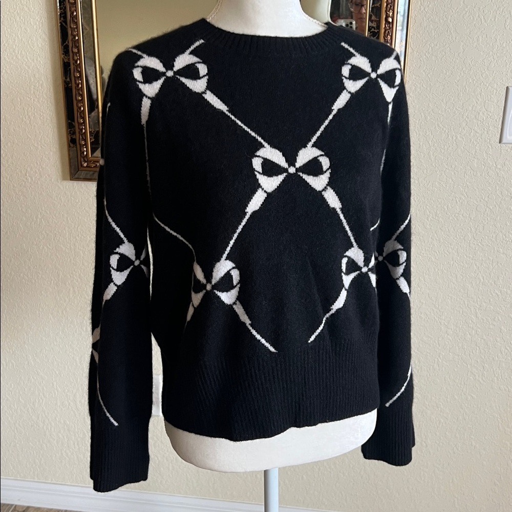Aqua Cashmere Black Oversized Sweater with White Bow Design - Picture 9 of 15